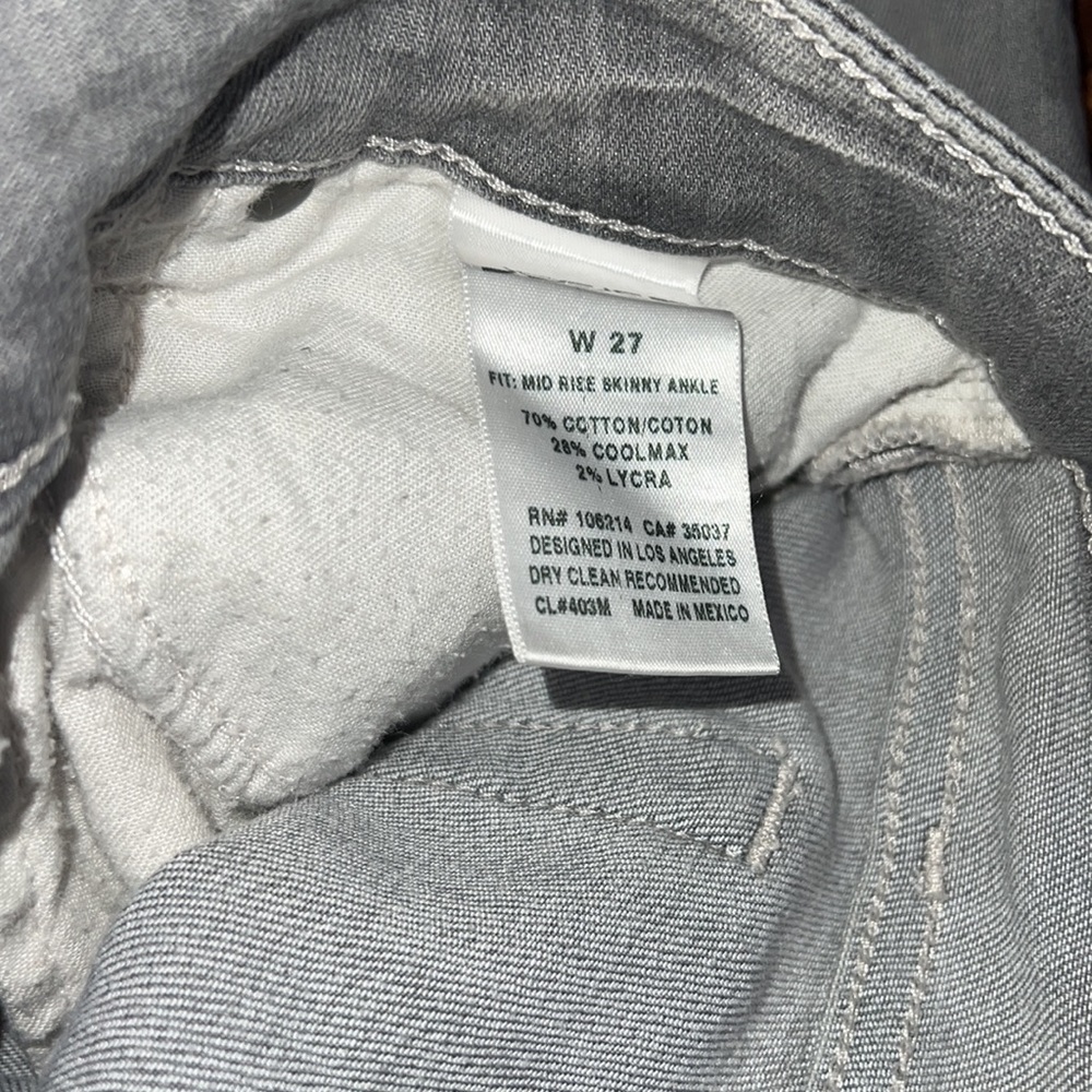 Joe’s Premium Jeans - Picture 4 of 4